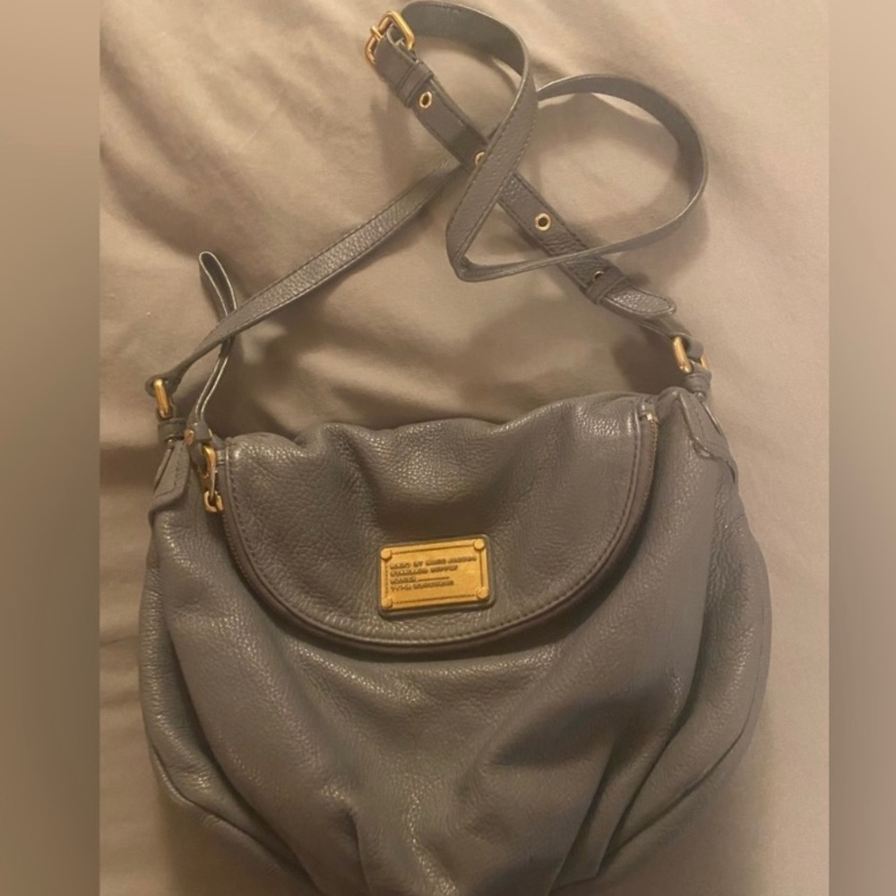 Classic grey Marc Jacobs shoulder bag ♥️♥️